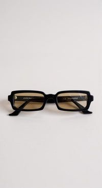 Singularidad Black Sunglasses - Punta Loca 