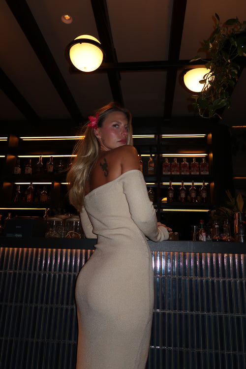 Off-Shoulder Knit Midi - Punta Loca 