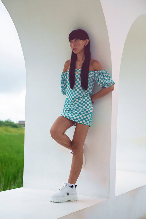 Boardwalk ruffle dress shoulder-free mini bold pattern Punta Loca
